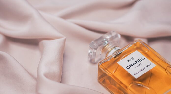 Правильний підбір парфуму: поради для різних типів особистості