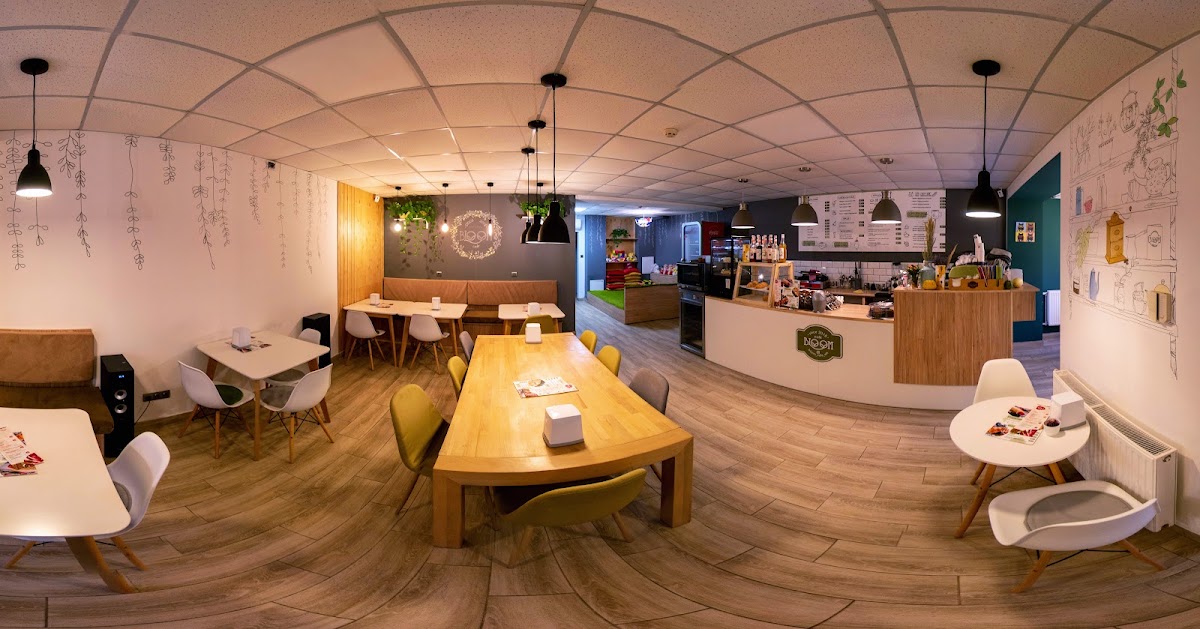 Bloom Cafe - сімейна кав‘ярня — Cafe