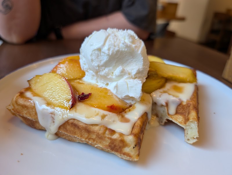 Eat Me! Cafe